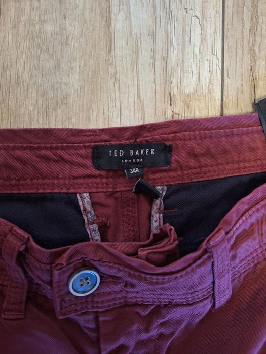 Штани Брюки чинос Ted Baker Burgundy Jeans, Розмір 34