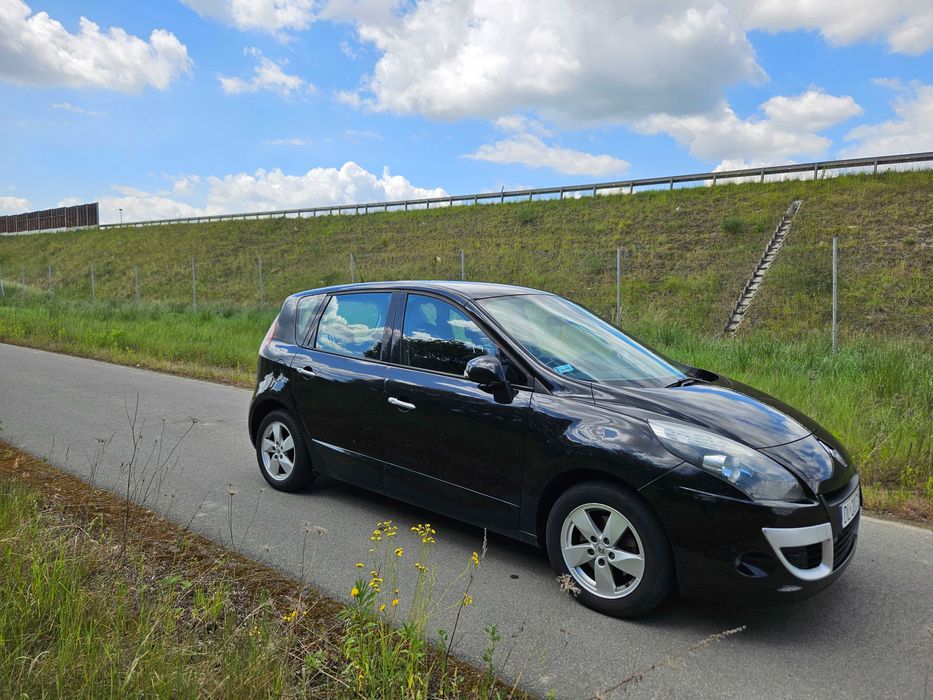 Renault  Scenic