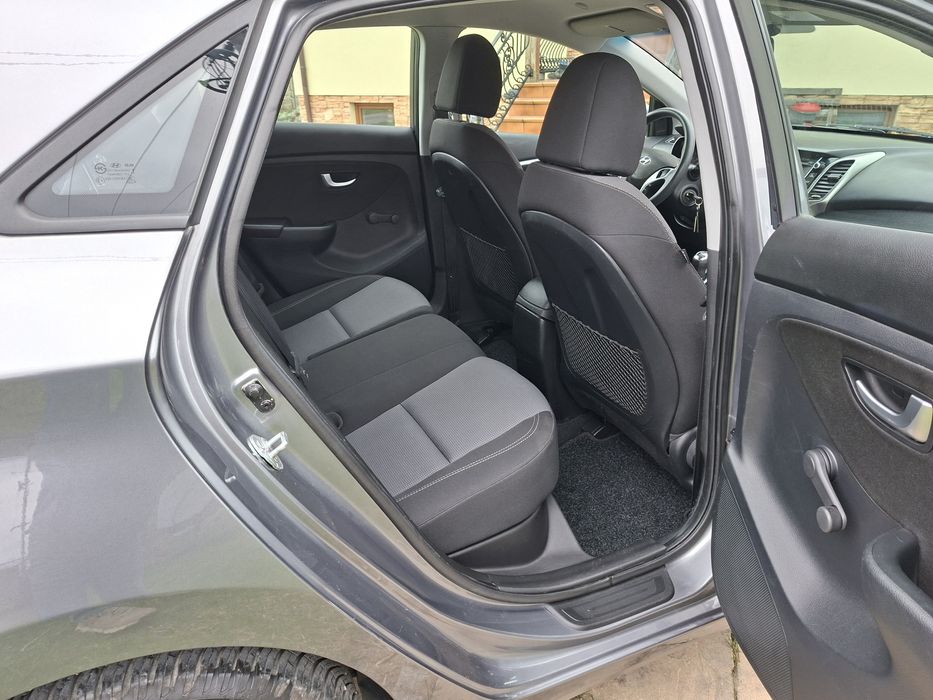 HYUNDAI I30 II 1.4 benzyna  157 tyś km