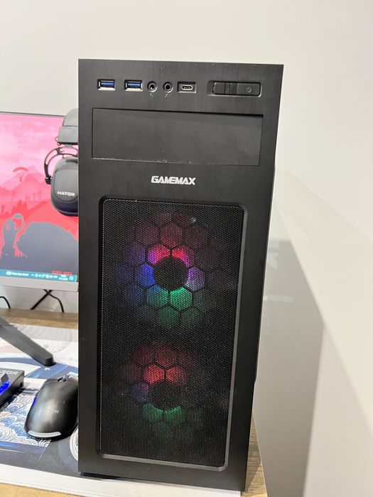 Ігровий пк + навушники та мишках