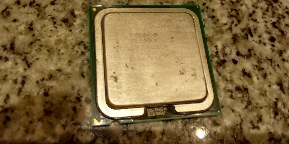 CPU processors Intel Pentium 4, Celeron D, Core 2 Duo, Pentium D64737978679297122