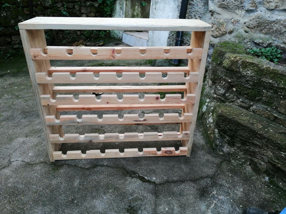 Garrafeiras em madeira por medida, encomende a sua!