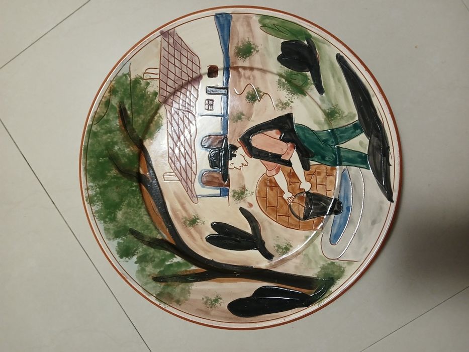Loiça decorativa e não só