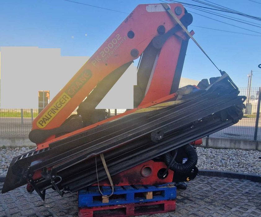 Gruas Palfinger PK20002, Palfinger PK26002, Hiab 211 E4