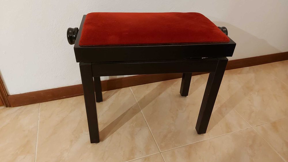 Banco de piano classico