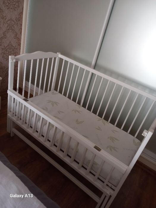Продам дитяче ліжечко