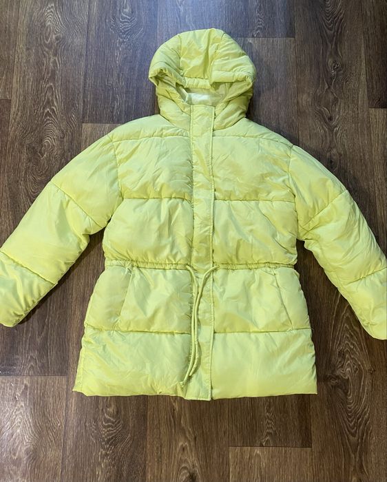 Куртка пуфер в жовто- салатовому кольорі