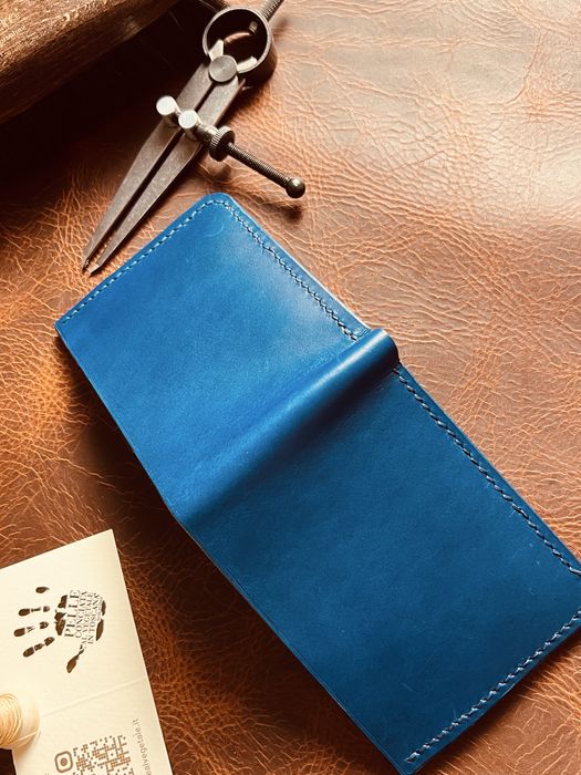 Ręcznie wykonany portfel skórzany bifold