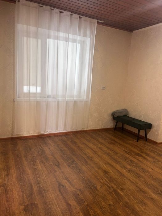 Оренда під офіс, косметологію