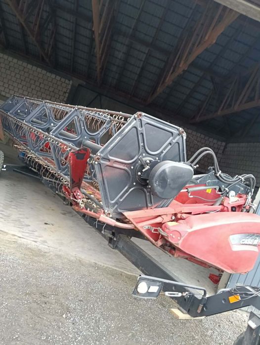Case IH 20V  Heder Vario Case IH , New Holland