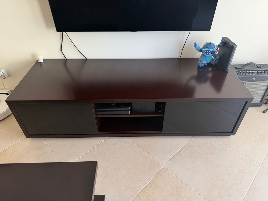 Móvel tv e mesa de centro