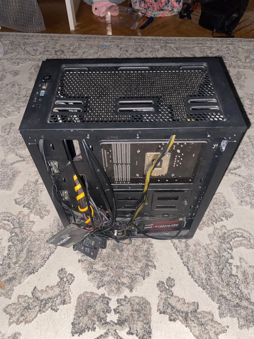 komputer gamingowy rx 5700 xt