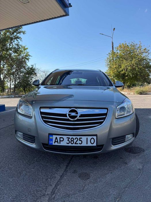 Opel Insignia 2011 Sports Tourer 2.0TDI
