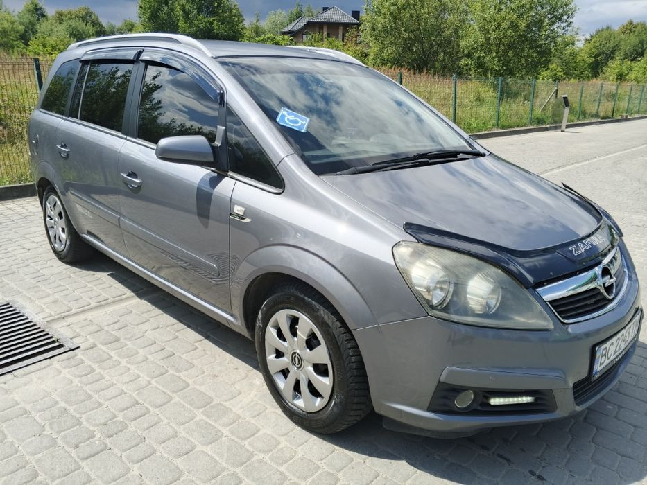 Opel Zafira Опель Зафіра 1.8 Газ/бензин