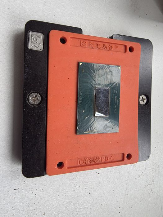 Процессор intel Core i7-8850H SR3YZ