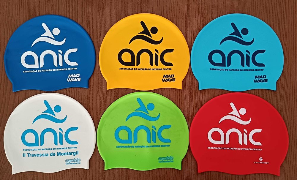 Touca de natação, de silicone, ANIC, em estado novo, só usada uma vez, no dia da prova. Várias côres à escolha ( veja as fotos )