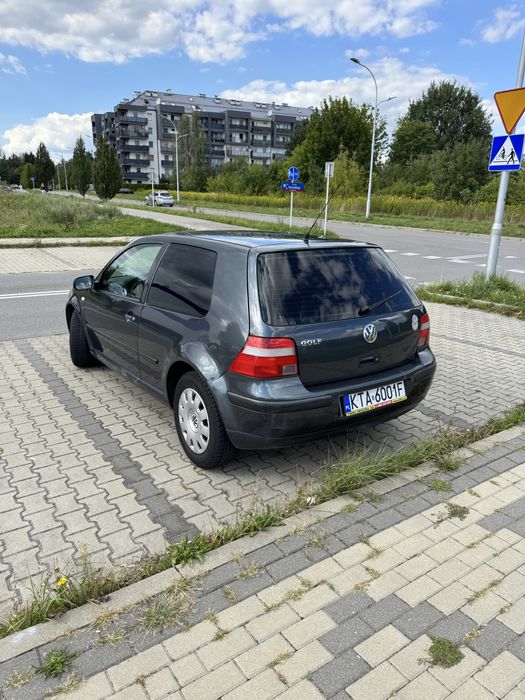 Volkswagen Golf 4, 2003 r. | Stan dobry | Rzeszów | 3500 zł do negocjacji