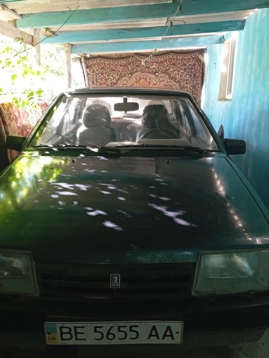 Продаю ваз 21099