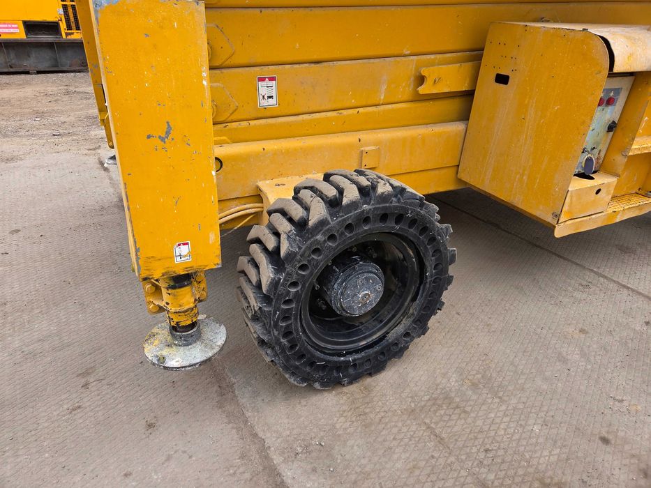 Ножничний підйомник HAULOTTE H18 SX, пеканіска,, підйомник, вишка