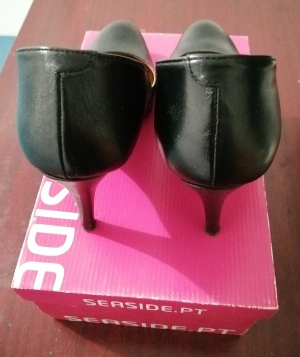 Sapatos de Senhora Salto Alto