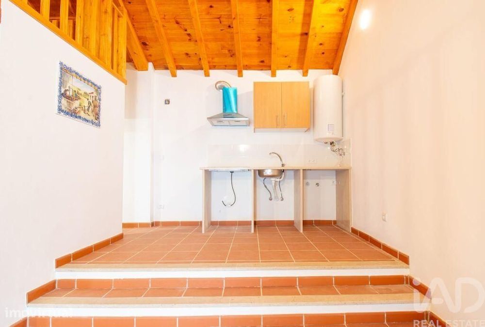 Casa / Villa T2 em Reguengo Grande de 72 m2