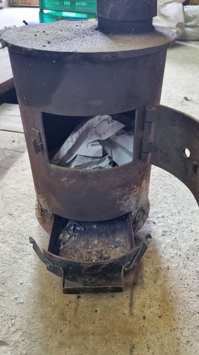 Мини  буржуйка печь.