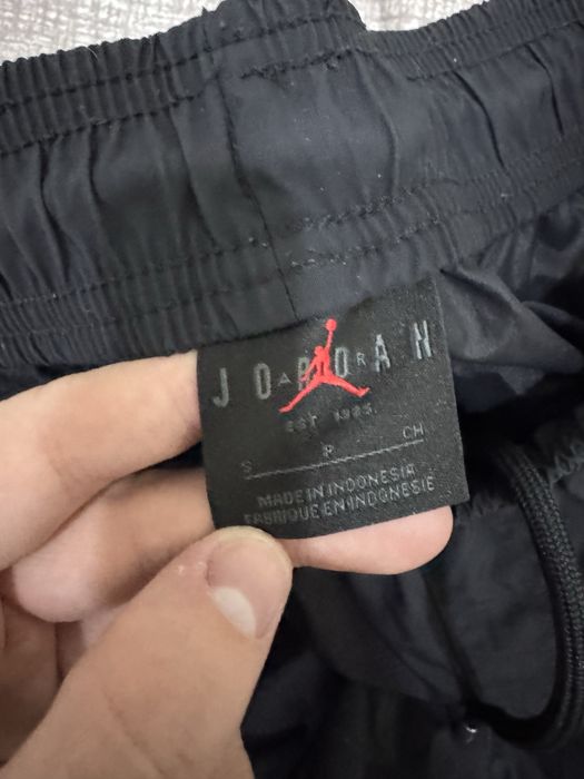 Штани Jordan Air Essentials Woven Pants