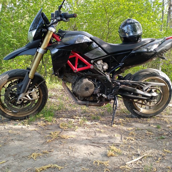 Aprilia Dorsoduro