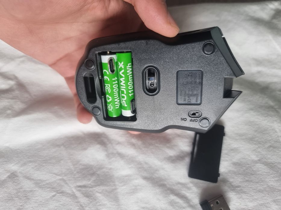 Rato sem fio com bateria recarregável