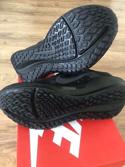 Кросівки  оригінал  , 40 розмір,Nike Downshifter 13 Road Running Shoes Black FD6454-003
