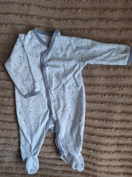 Продам речі від 0 до трьох місяців