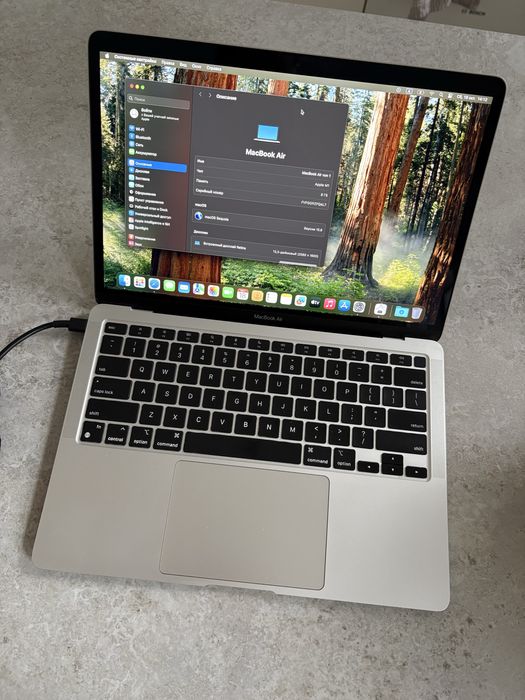 Macbook M1 air 8/256 silver