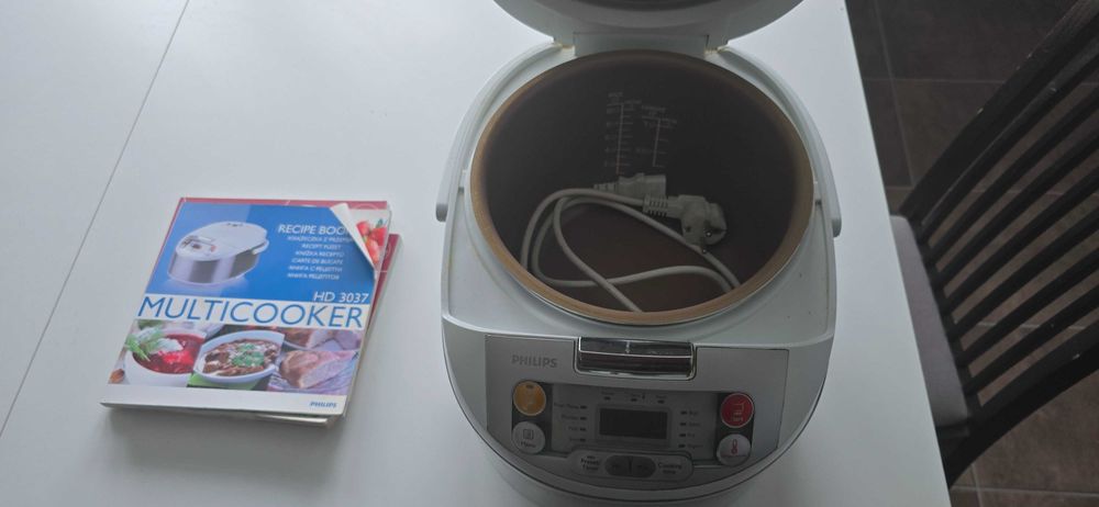 Multicooker Philips HD3037