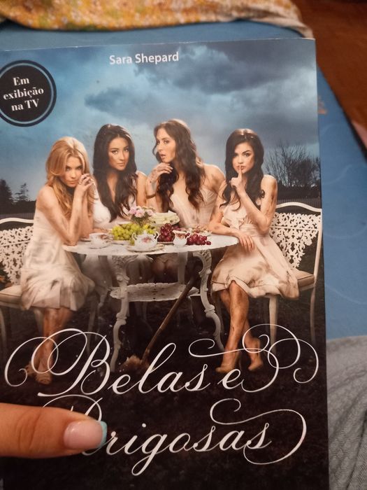 Os famosos livros de sara sherpad