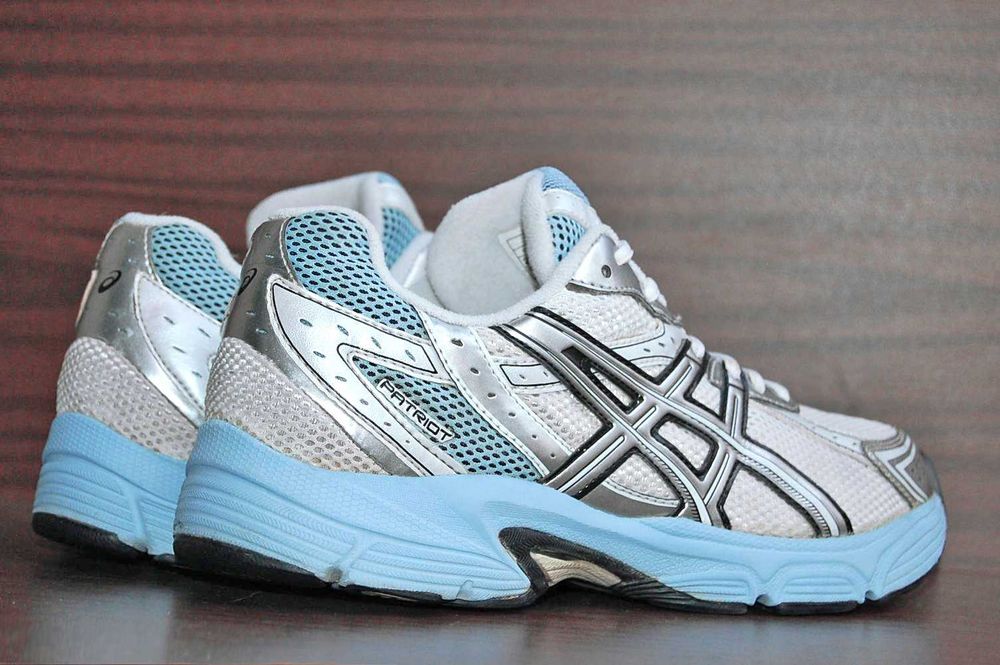 Кроссовки ASICS PATRIOT AHAR р.39-40 original INDONESIA