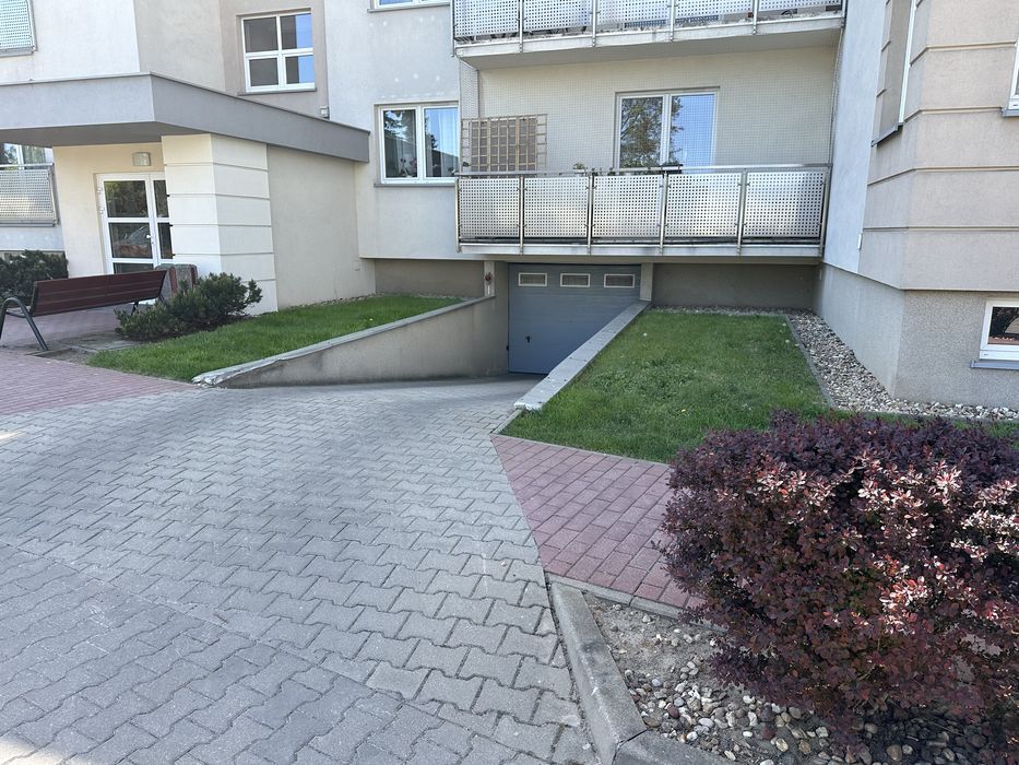 Miejsce parkingowe w garażu podziemnym