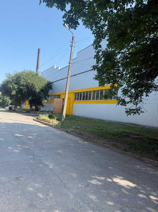 ПРОДАЖ: Великий виробничо-складський комплекс у Вінниці (18 500 м²)