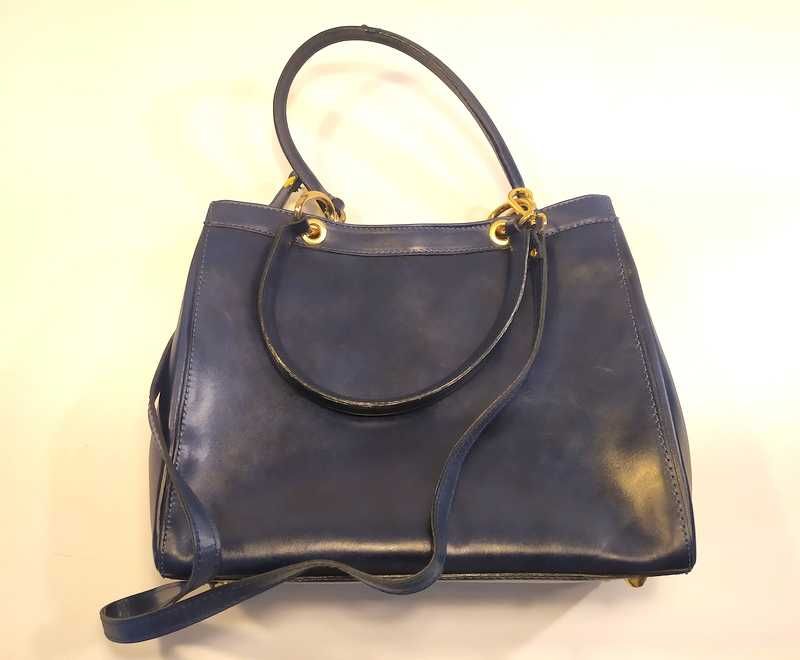 Włoska granatowa torebka ze złotymi okuciami - nowa