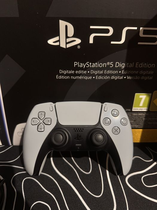 PlayStation 5 Slim Digital + Leitor de Discos + Base OIVO com Carregador (Com Fatura e Garantia)