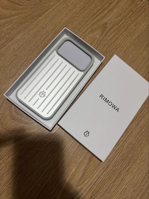 Capa rimowa iphone 17 pro max