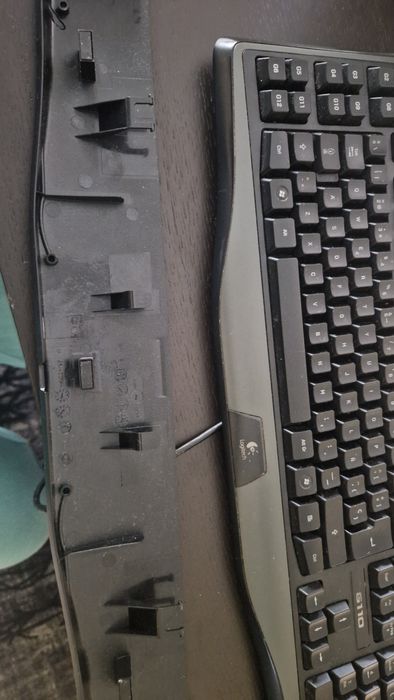 Teclado logitech g110