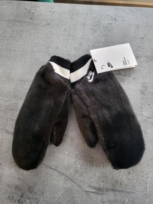 Nowe Rękawiczki damskie NIKE Warm Mittens Rozmiar XS/S czarne