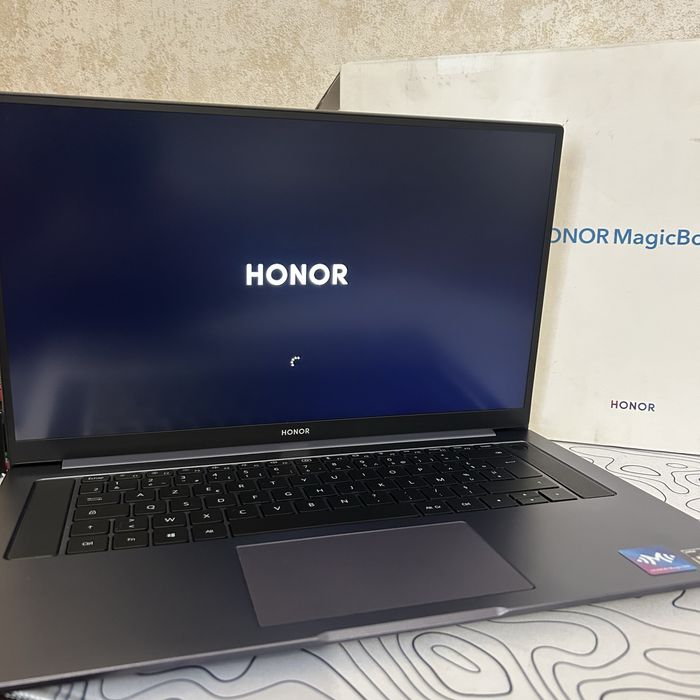 HONOR MagicBook Pro ноутбук
