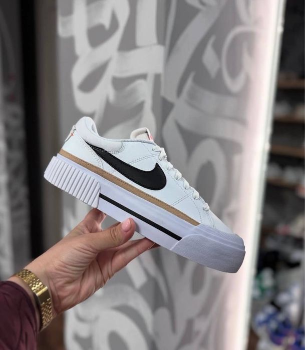 Кеди Nike court legacy lift 40,5 розмір