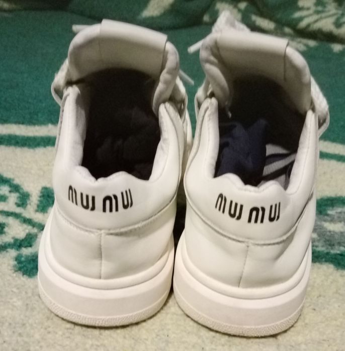 Vendo tênis de mulher