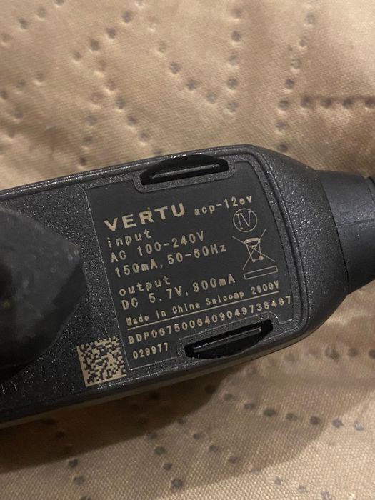 Зарядка телефона VERTU