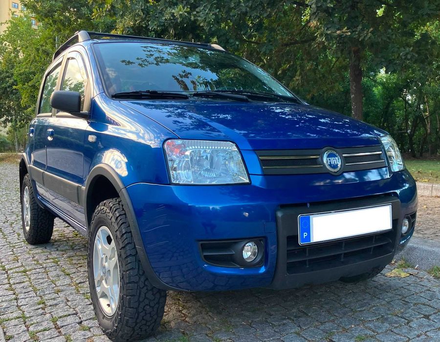 Fiat Panda 4x4 Climbing