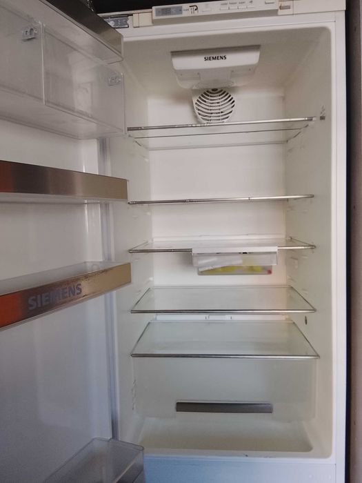 Siemens KI28E441FF Combinado Encastre Frigorífico Congelador 177cm