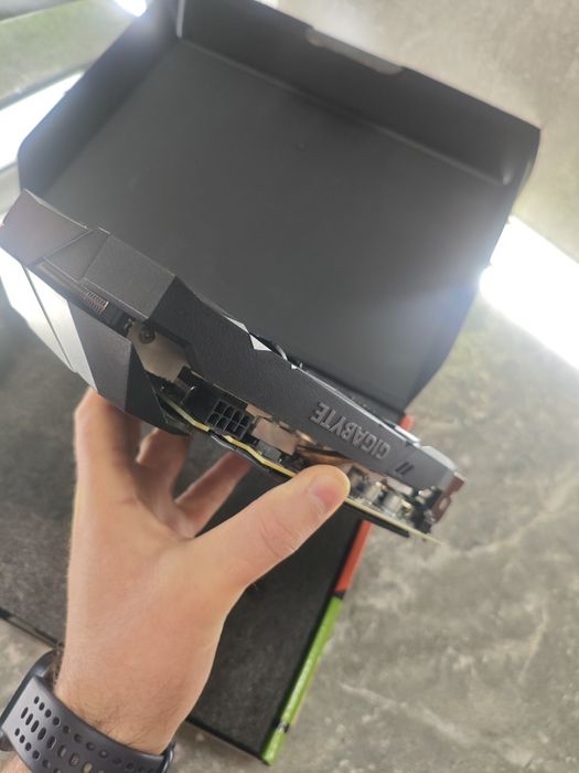 Видеокарта RTX 2060