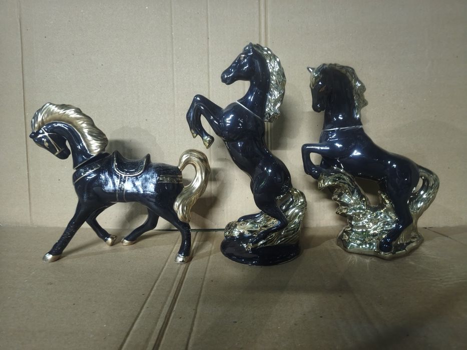 Фарфорова пляшка, нова.